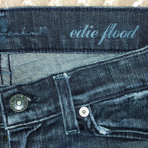 7 For All Mankind - Picture 3 of 8